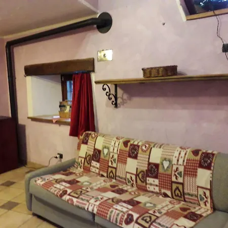 Meizon De Vic Apartment