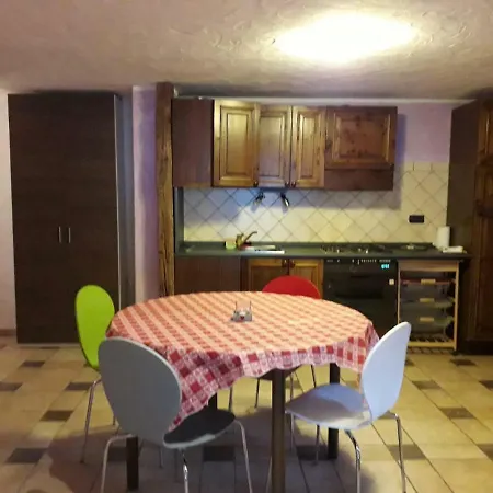 Apartment Meizon De Vic