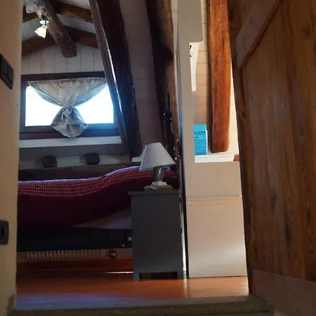 Méizon De Vic Apartamento